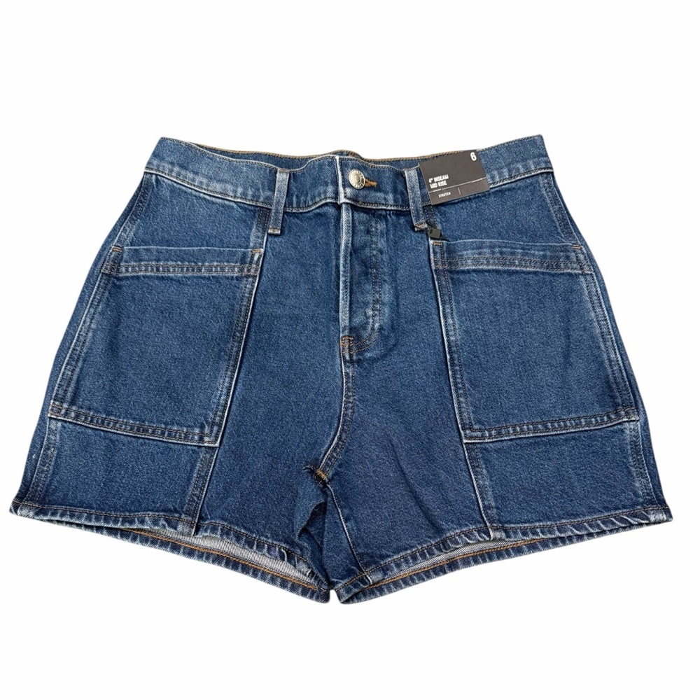 Express Shorts - Picture 2 of 4